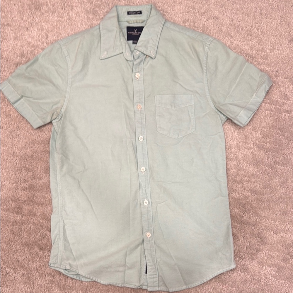 American Eagle Outfitters Green Casual Button Down Shirt